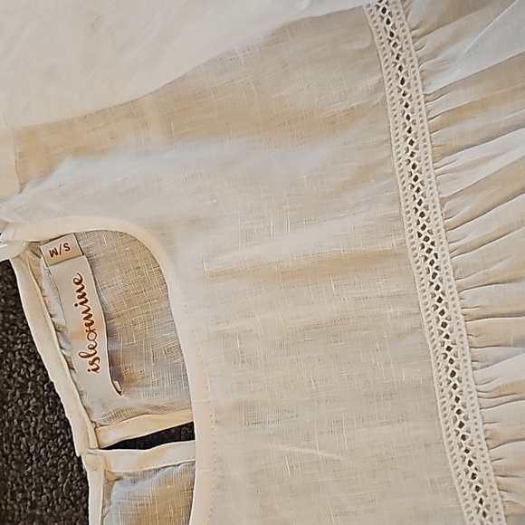 Beautiful White Linen Top Size S - Picture 2 of 3